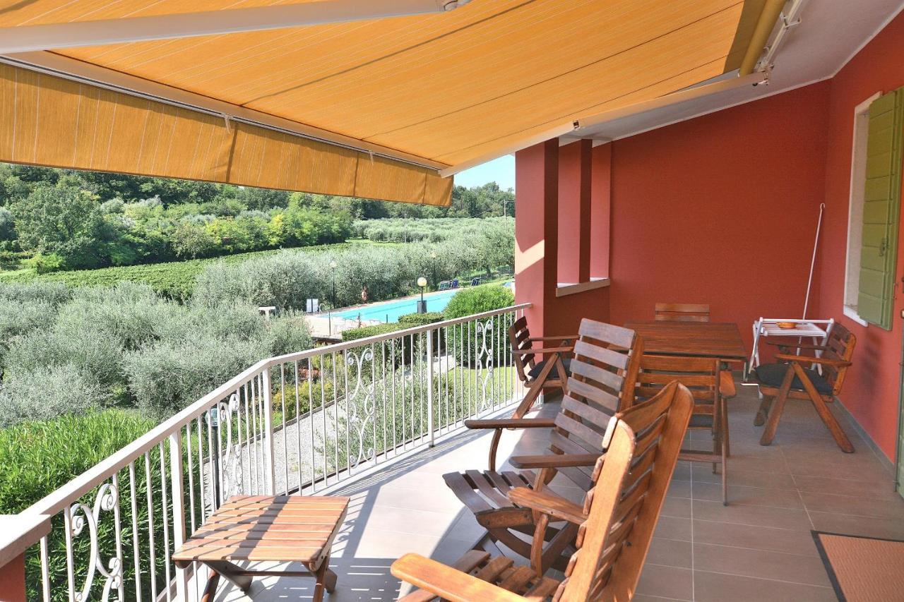 Apartment Joan Miro With Pool Bardolino Ngoại thất bức ảnh